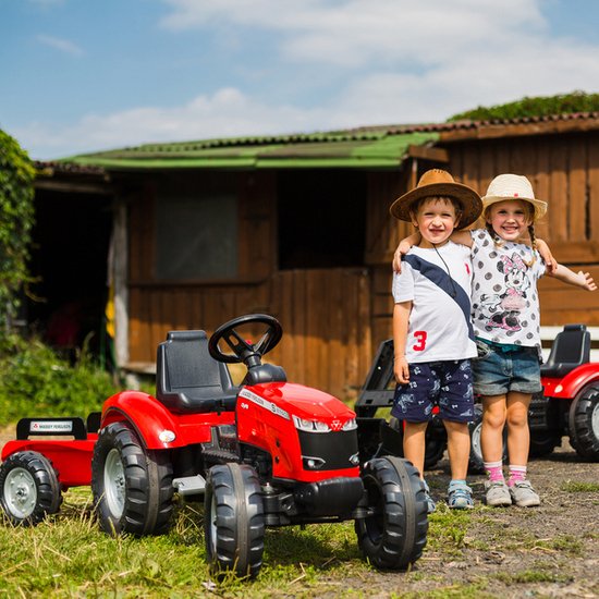 FALK Traktor Massey Ferguson Czerwony na Pedały z Przyczepką od 3 Lat